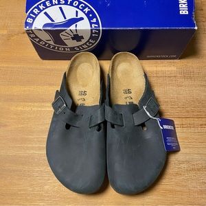 NWT Birkenstock Boston leather clog